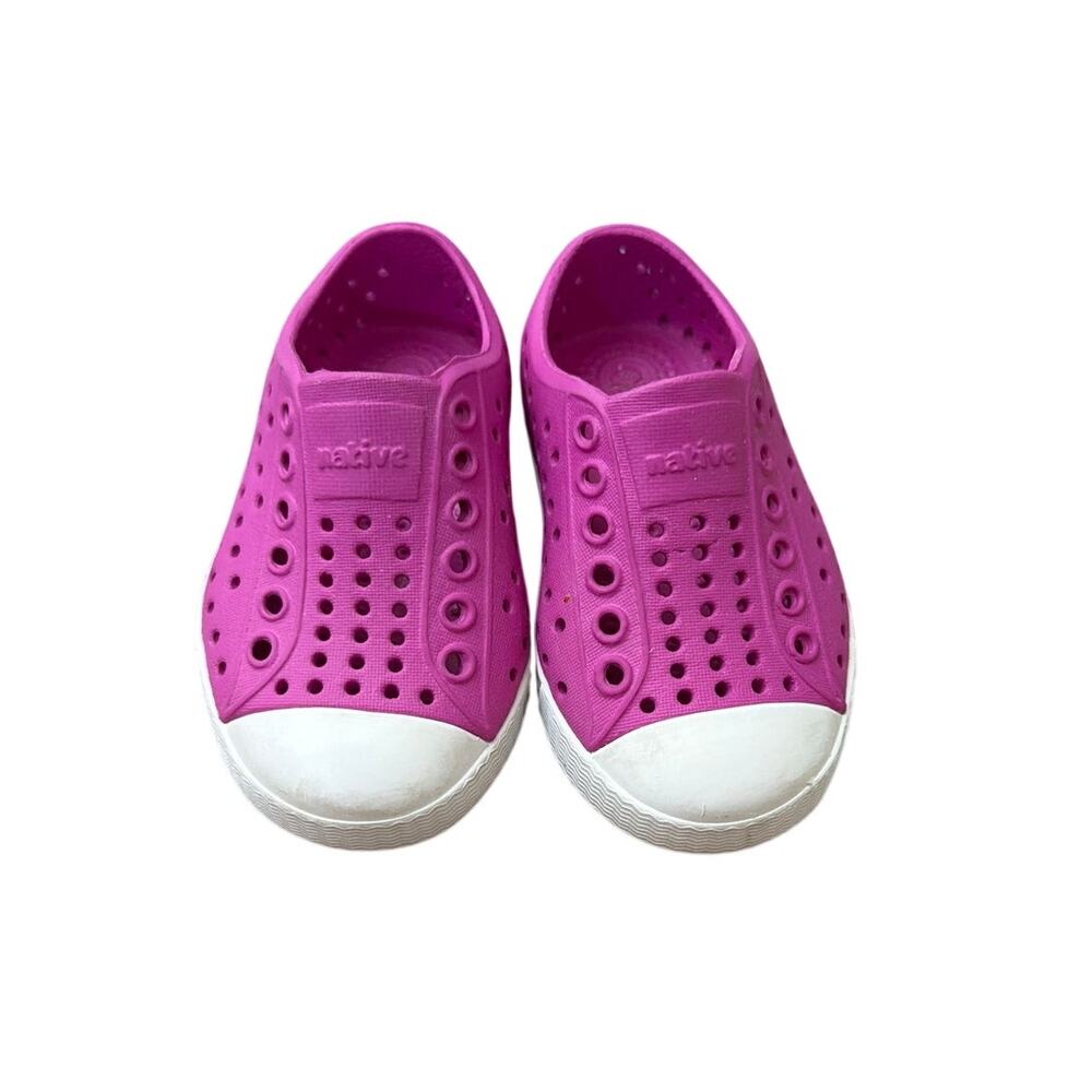 Native Jefferson Bright Pink Slip on Shoes Toddler Size 5